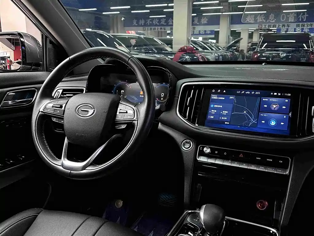GAC Trumpchi GS8 2021 — фото 15