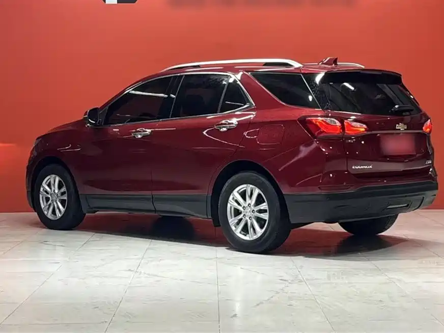 Chevrolet Equinox 2018 — фото 6