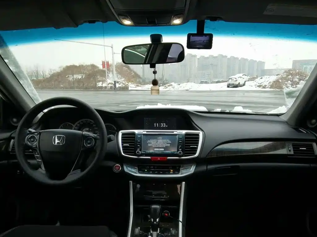 Honda Accord 2013 — фото 7