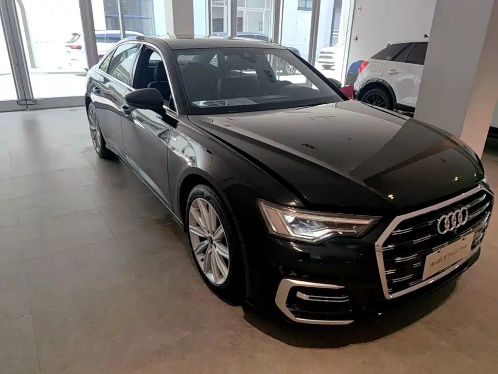 Audi A6L 2025