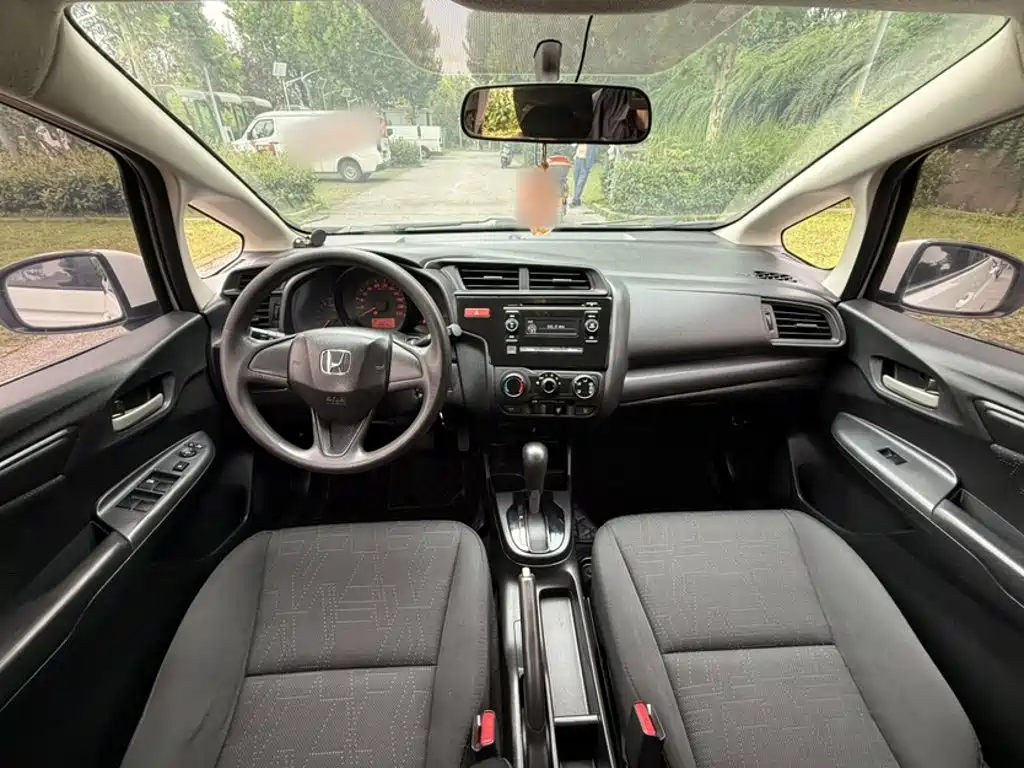 Honda Fit 2016 — фото 15