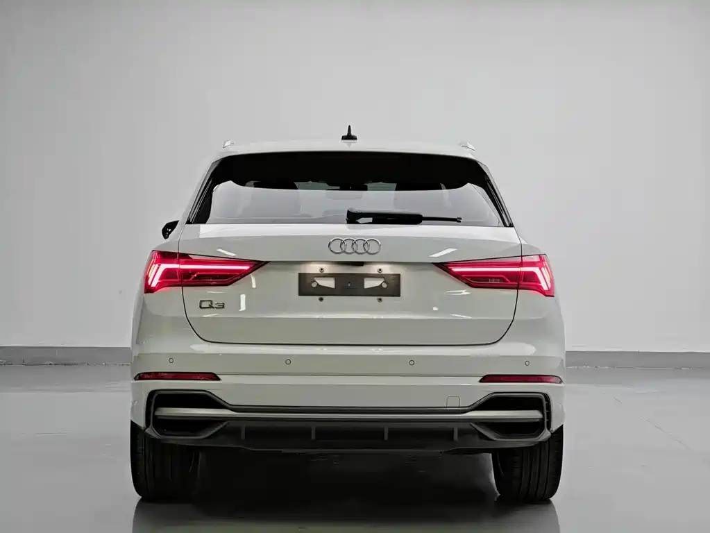 Audi Q3 2023