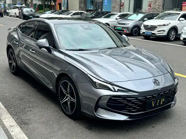 MG MG7 2025