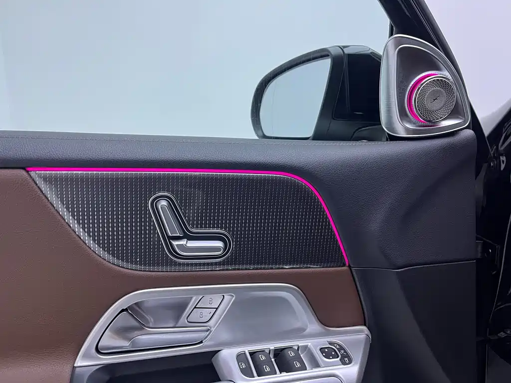 Mercedes-Benz GLB 2021 — фото 6