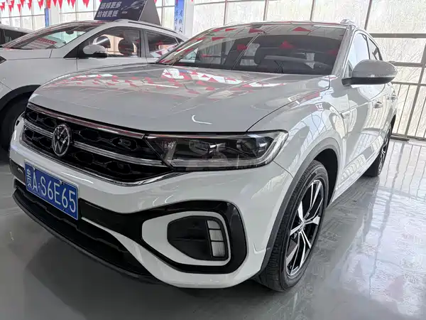Volkswagen T-Roc 2023