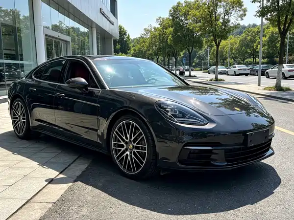 Porsche Panamera 2017