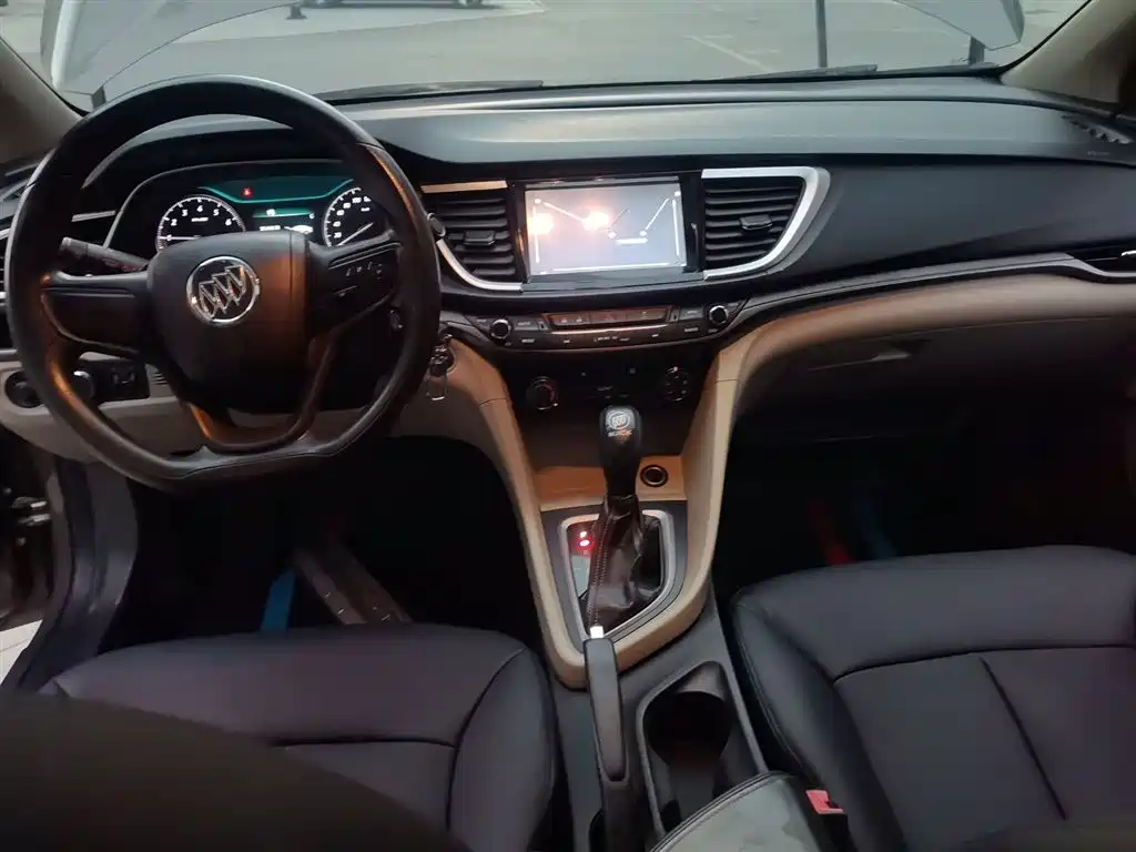 Buick Excelle 2016 — фото 10