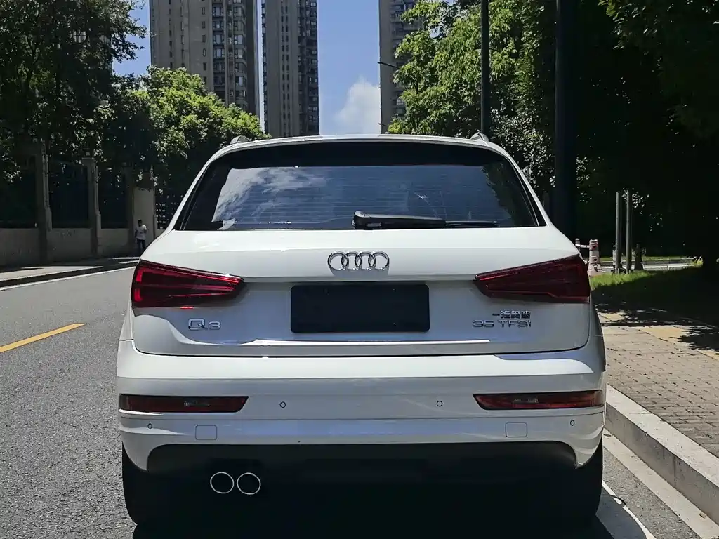 Audi Q3 2017
