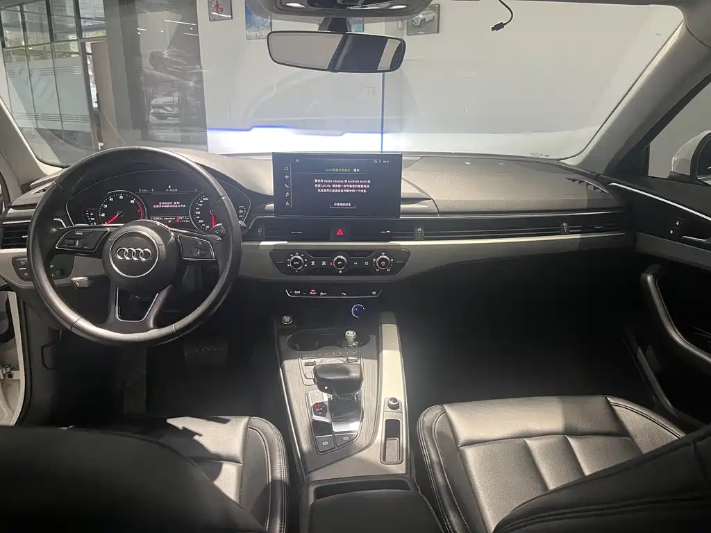 Audi A4L 2018 — фото 13