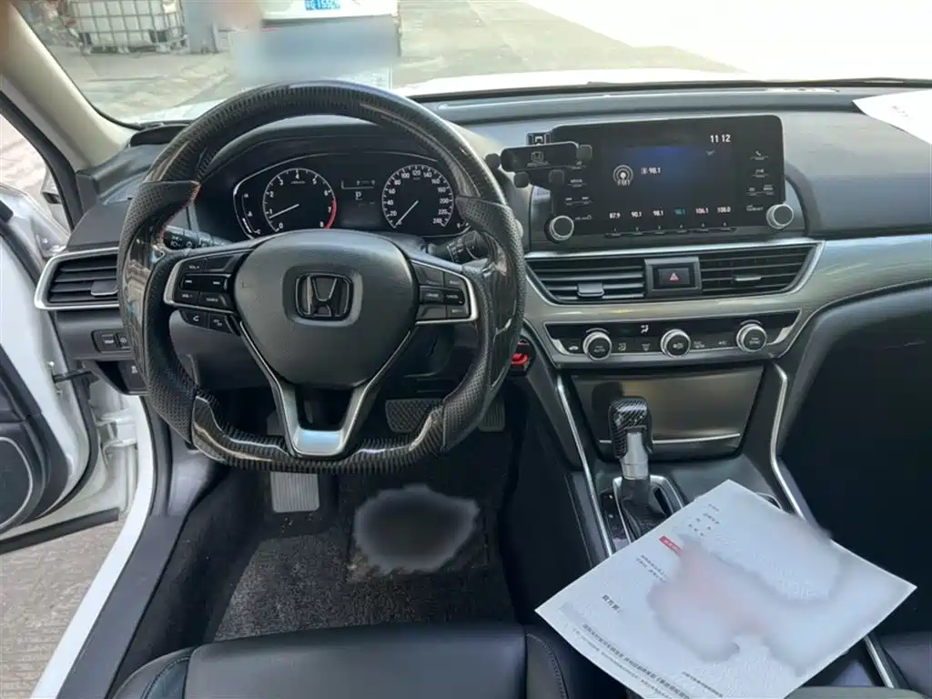 Honda Accord 2018 — фото 13