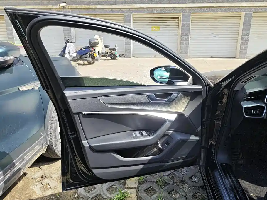 Audi A6L 2024