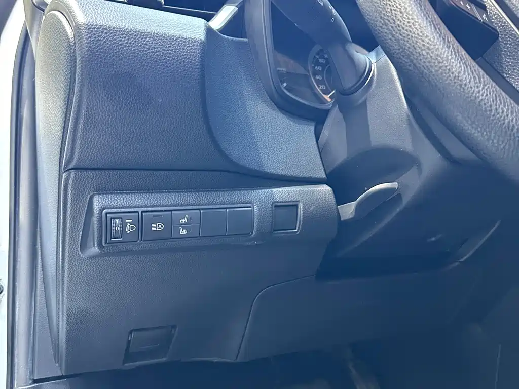 Toyota Corolla 2022 — фото 15