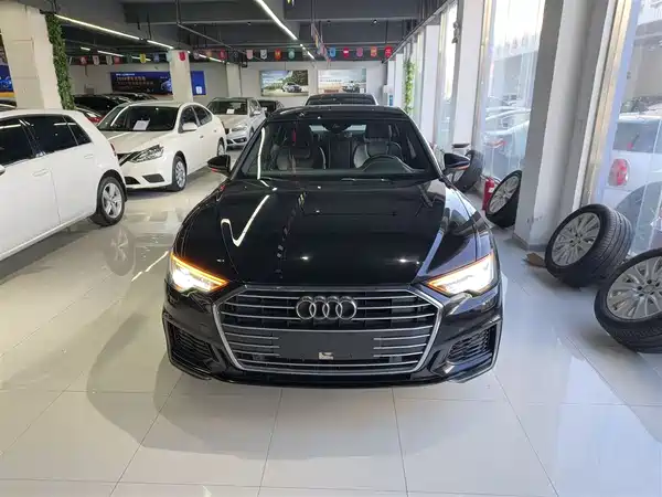 Audi A6L 2022