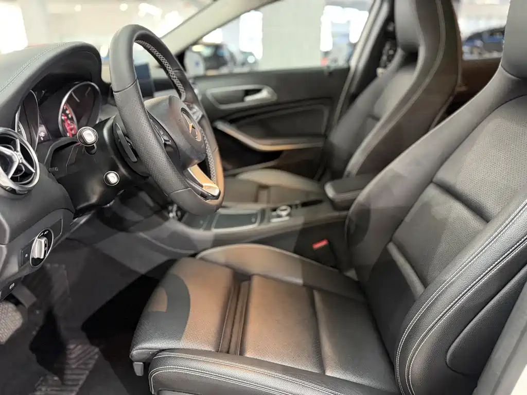 Mercedes-Benz GLA 2019