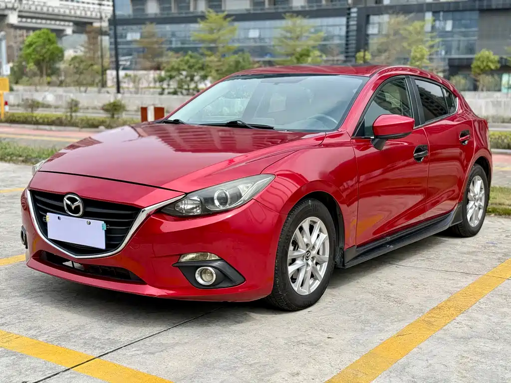 Mazda 3 Axela 2014 — фото 1