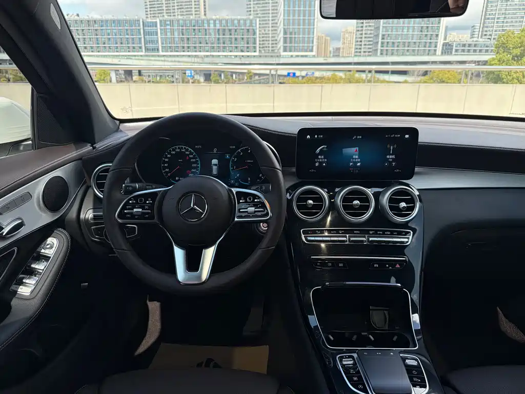 Mercedes-Benz GLC 2022 — фото 14