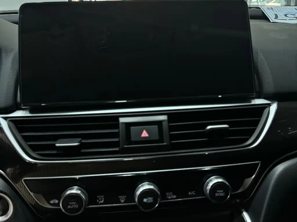 Honda Accord 2023 — фото 9
