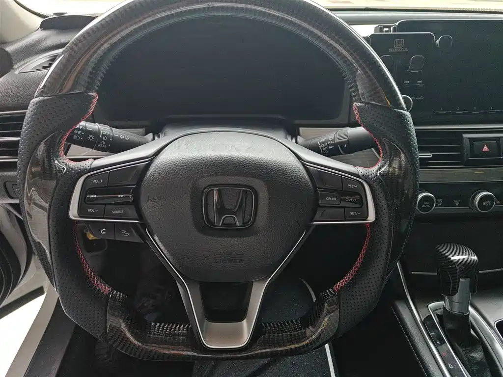 Honda Accord 2018 — фото 3