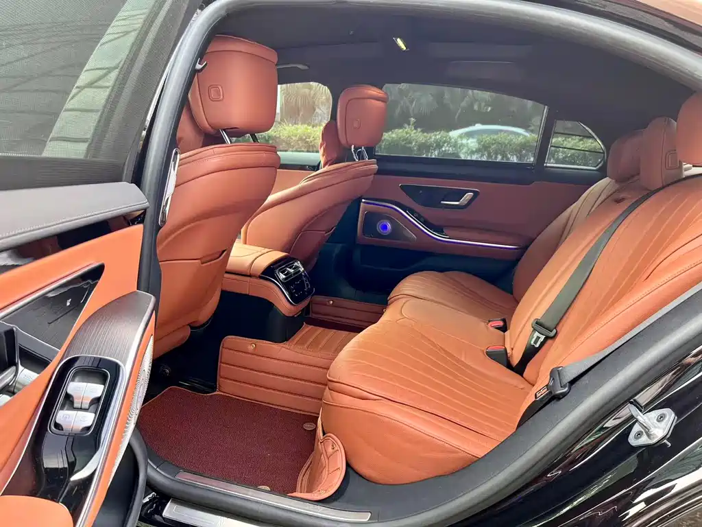 Mercedes-Benz S-Class 2023 — фото 6