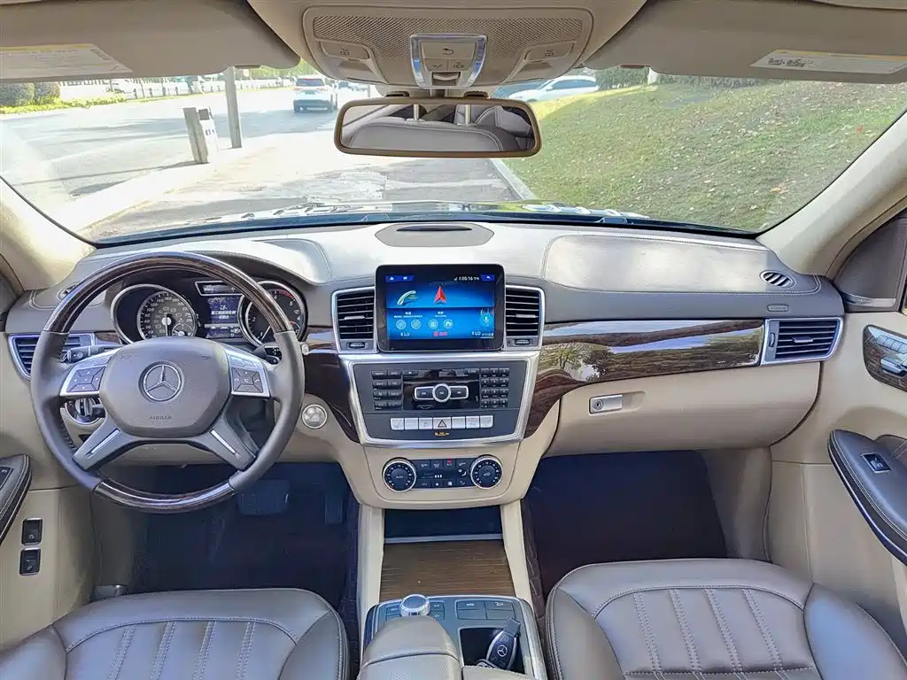 Mercedes-Benz GL-Class 2013 — фото 10