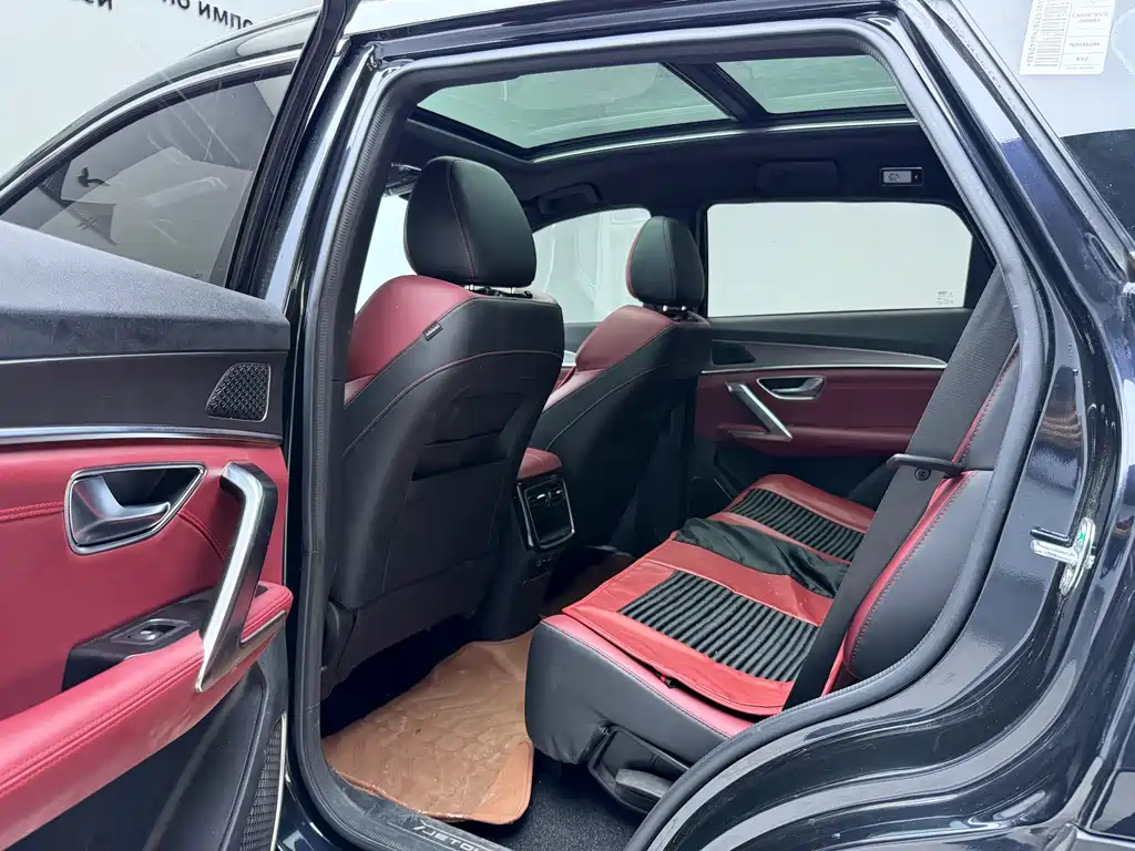 Jetour Jietu X70 PLUS 2022 — фото 18