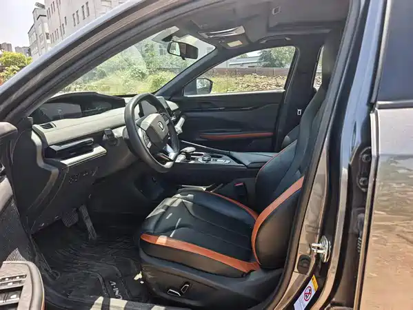 Changan UNI-V 2023