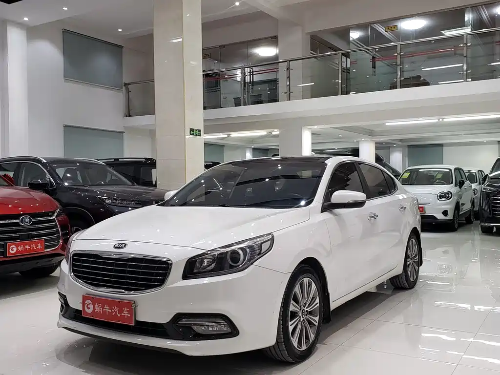 Kia K4 2015 — фото 1