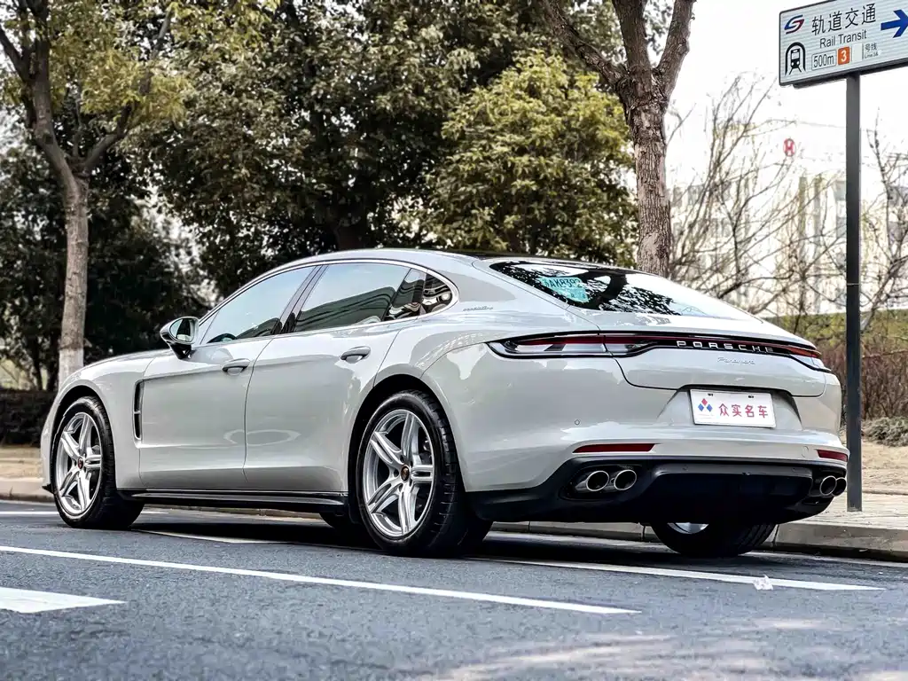 Porsche Panamera 2024 — фото 16