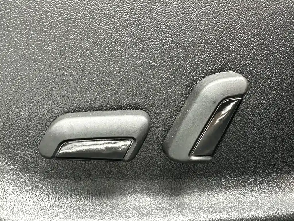Mazda CX-4 2023 — фото 12