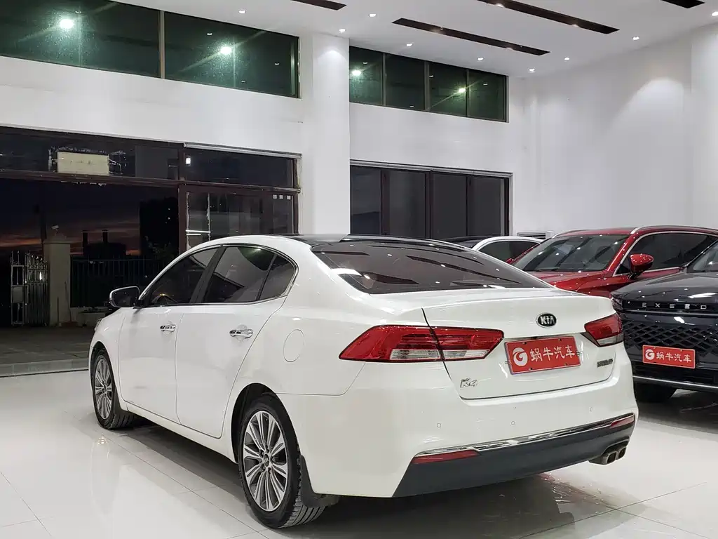 Kia K4 2015 — фото 13