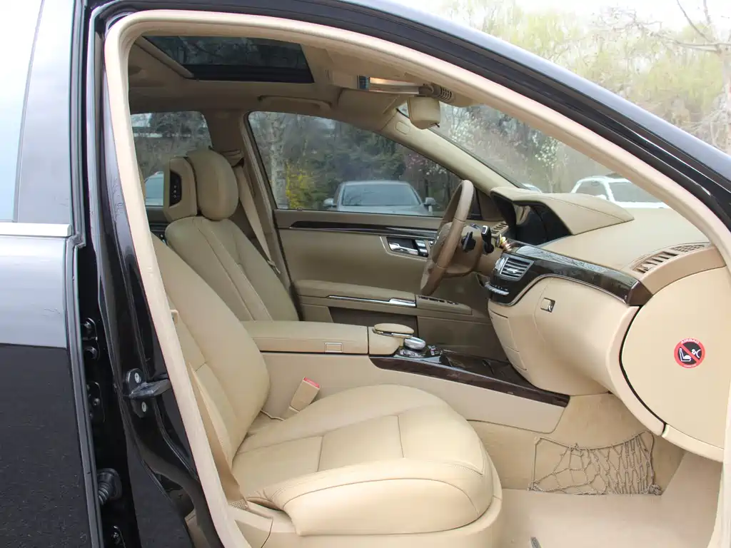 Mercedes-Benz S-Class 2011 — фото 15
