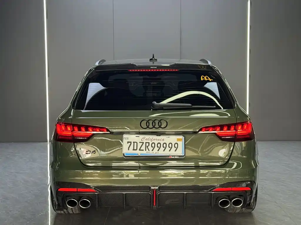 Audi S4 2024 — фото 8