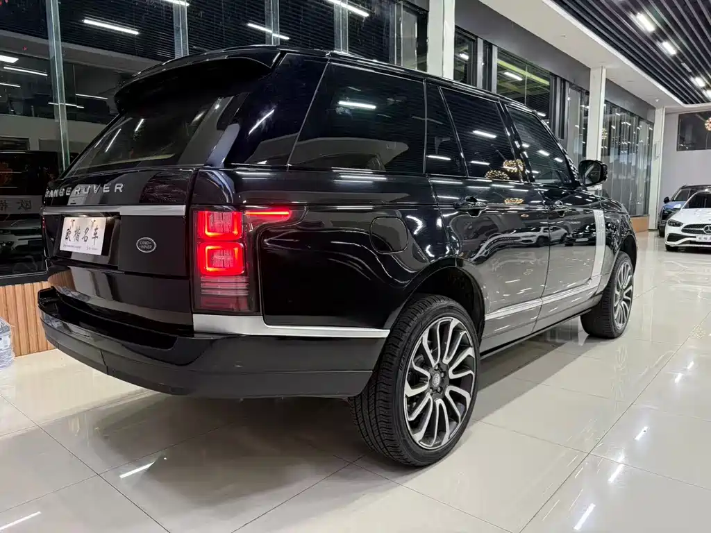 Land Rover Range Rover 2017 — фото 6