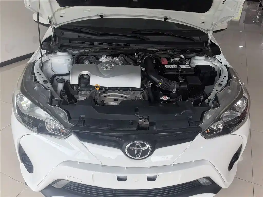 Toyota Yaris L 2019 — фото 20