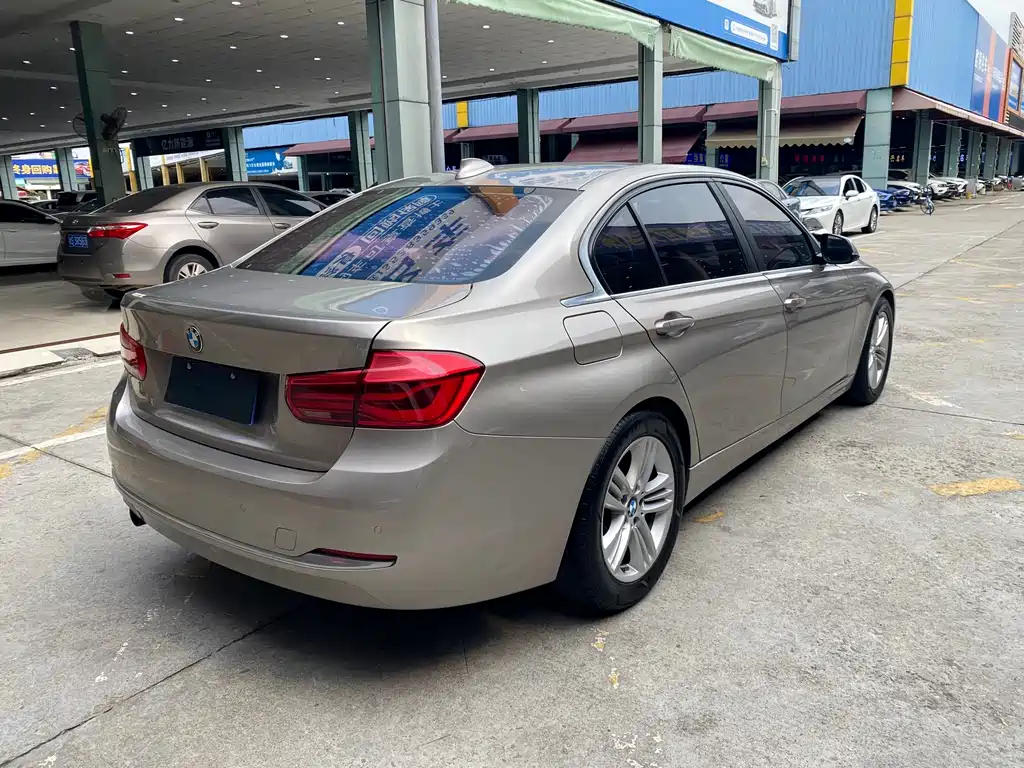 BMW 3 Series 2016