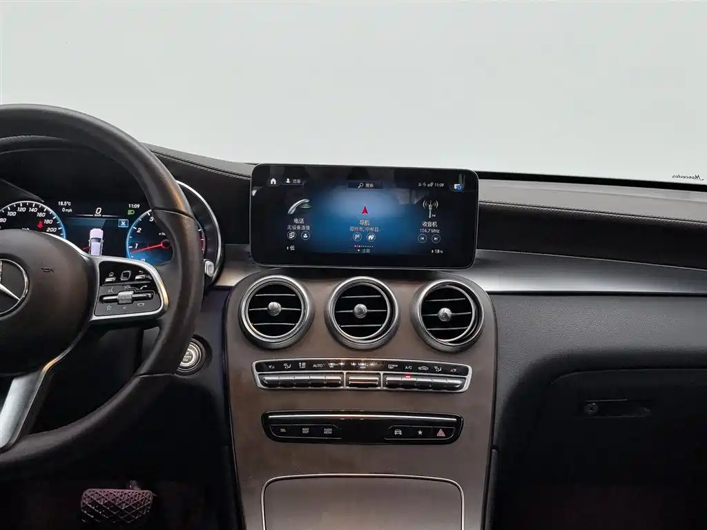 Mercedes-Benz GLC 2023 — фото 12