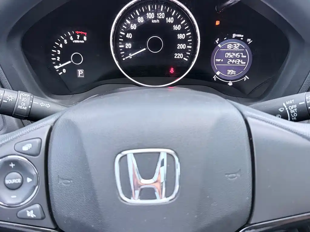 Honda Vezel 2021 — фото 10