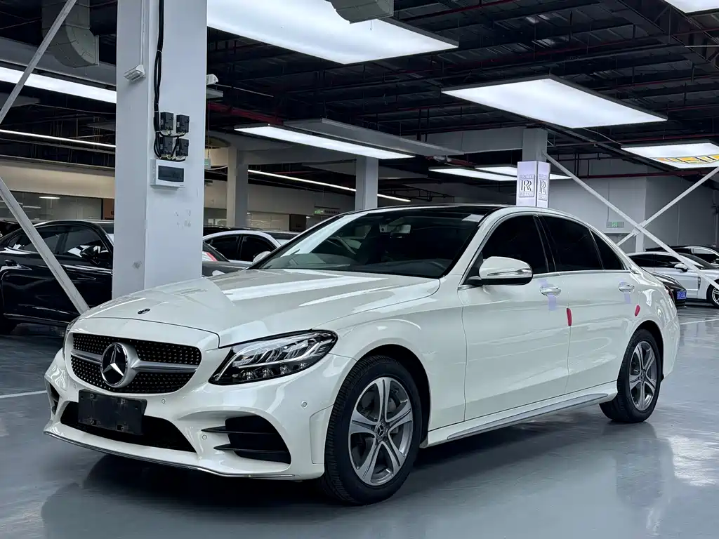 Mercedes-Benz C-Class 2019 — фото 1