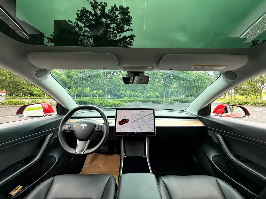 Tesla Model 3 2020 — фото 9