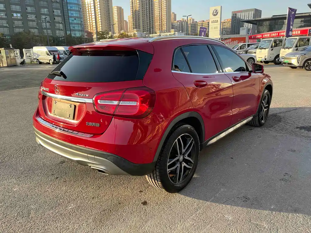 Mercedes-Benz GLA 2016 — фото 16