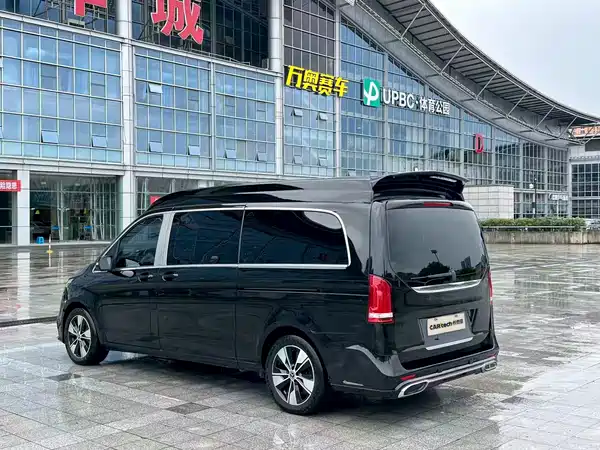 Mercedes-Benz V-Class 2023