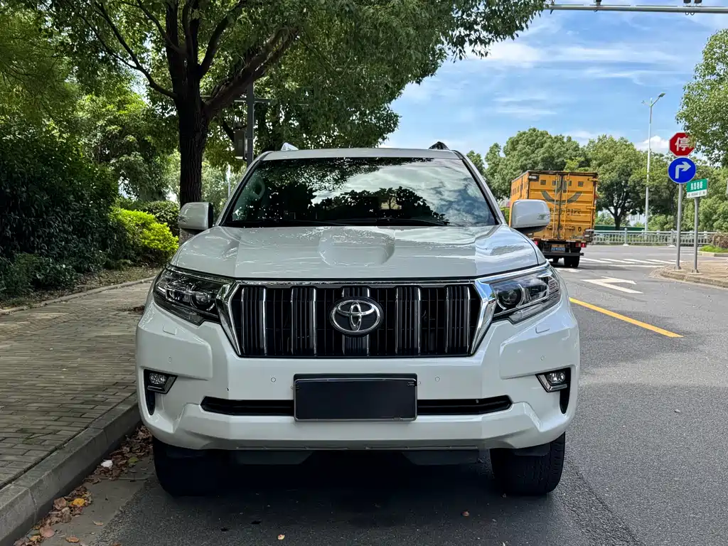 Toyota Prado 2018