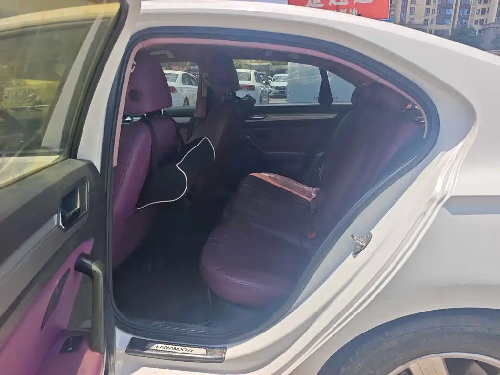 Volkswagen Lamando 2017