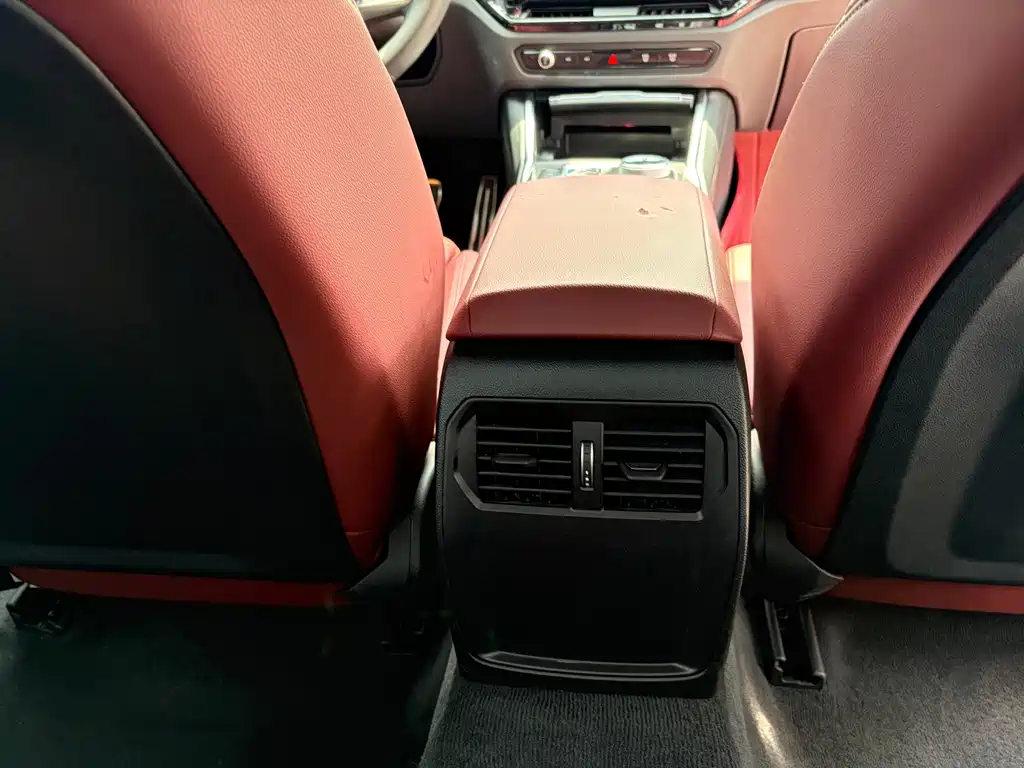 BMW 4 Series 2025 — фото 13