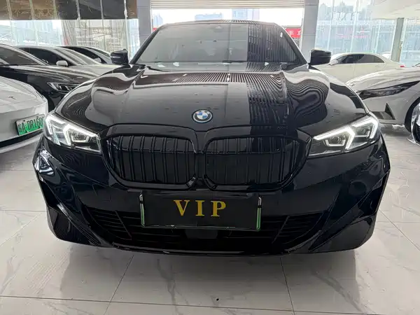 BMW i3 2025