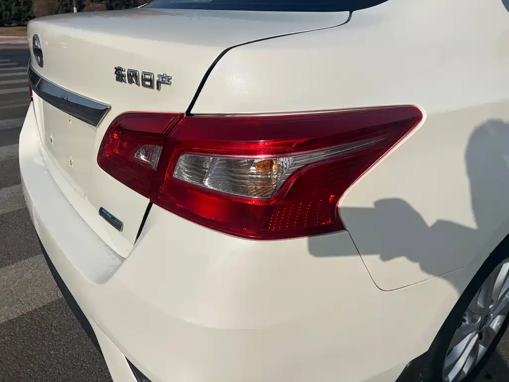 Nissan Sylphy 2018 — фото 14