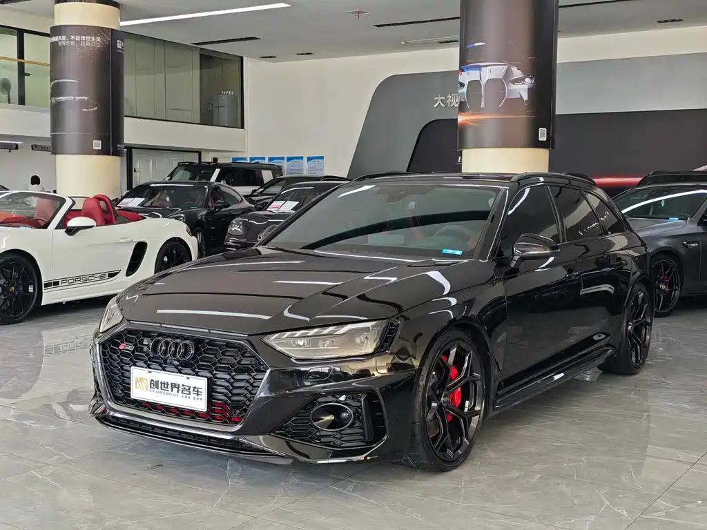 Audi RS 4 2024