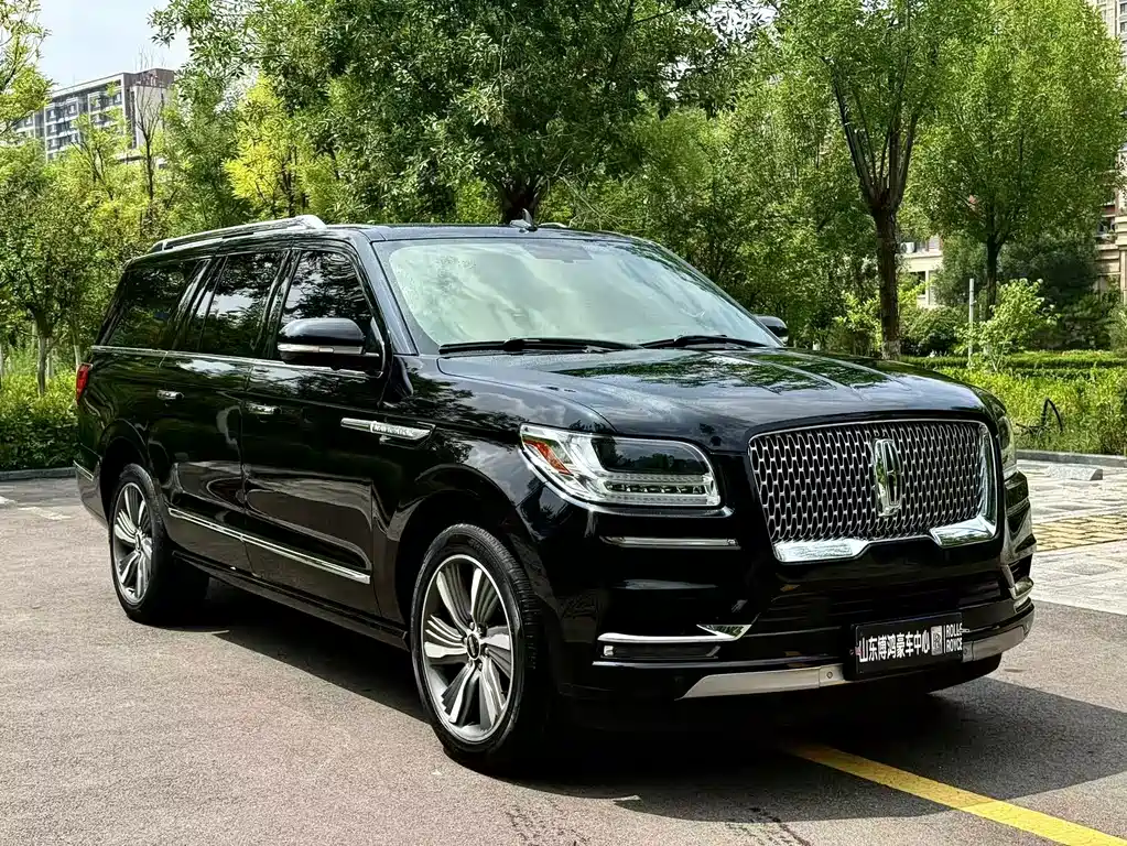 Lincoln Navigator 2019 — фото 3
