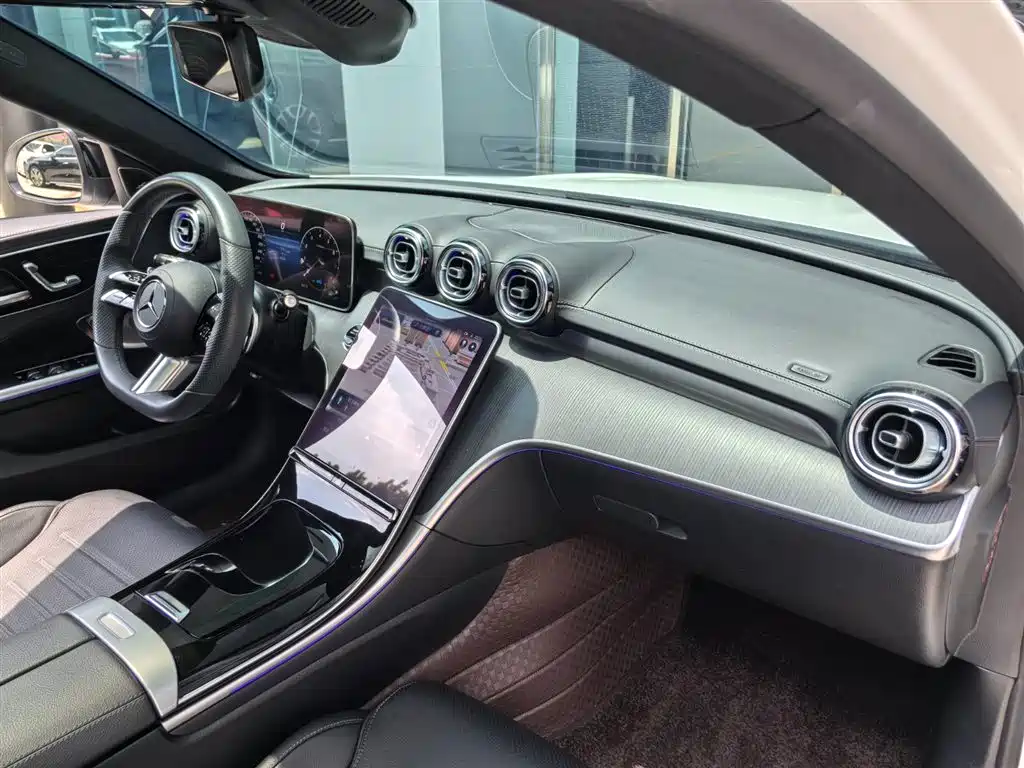 Mercedes-Benz C-Class 2022 — фото 8