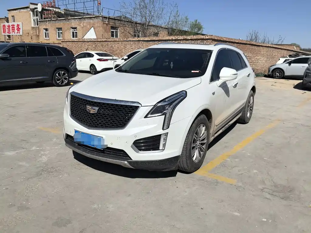 Cadillac XT5 2019 — фото 1